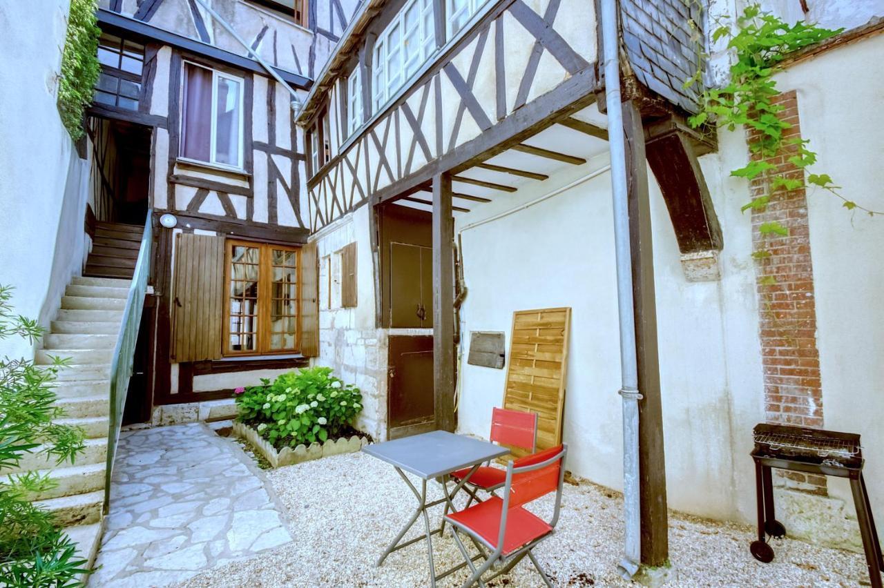 Le Cocon Bourbonnoux Daire Bourges Dış mekan fotoğraf